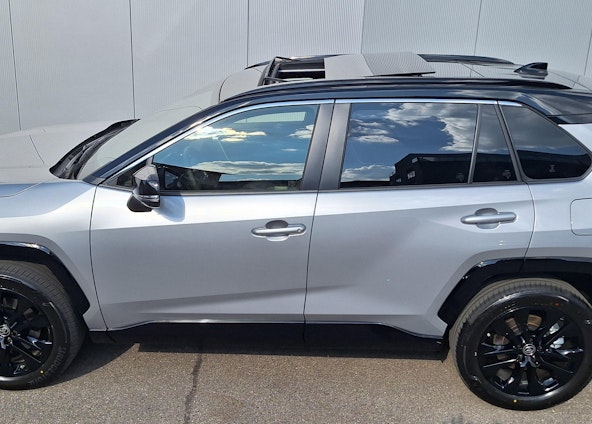 Vehicle image 5 Vehicle image 5