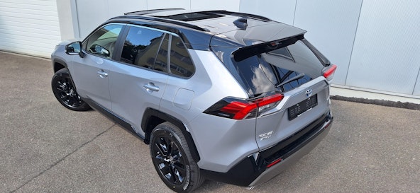 Vehicle image 6 Vehicle image 6