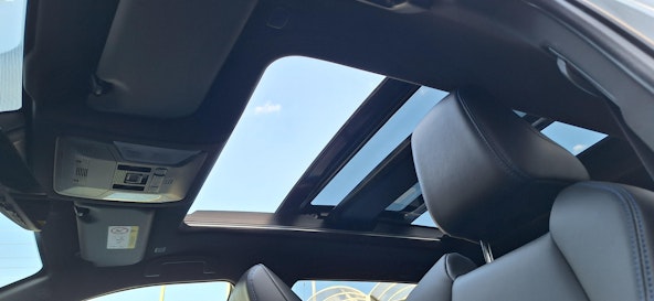 Vehicle image 13 Vehicle image 13