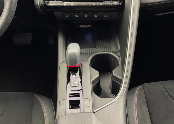 Vehicle image 13 Vehicle image 13