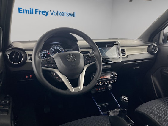 Vehicle image 8