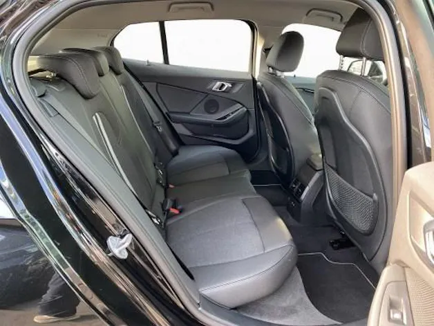 BMW 120d xDrive SAG