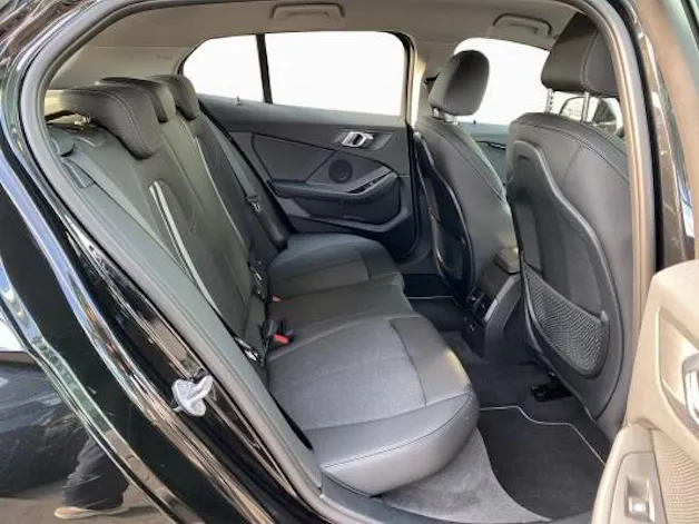 BMW 120d xDrive SAG
