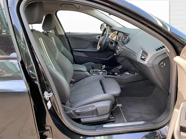 BMW 120d xDrive SAG