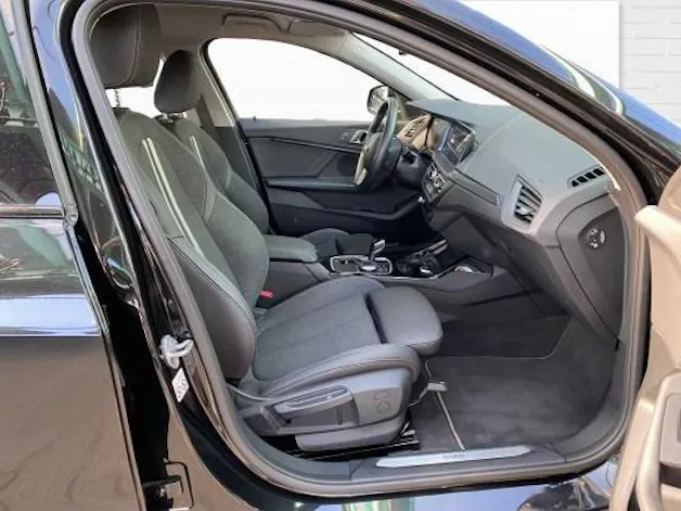BMW 120d xDrive SAG
