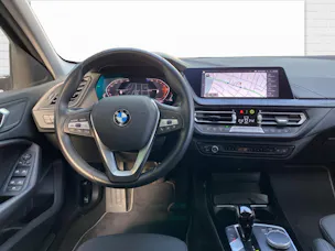 BMW 120d xDrive SAG