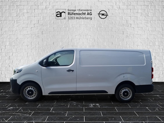 Vehicle image 4 Vehicle image 4