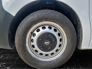 Opel Vivaro Cargo XL 2.0 D 144 S/S