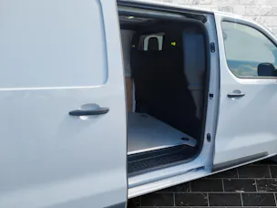 Opel Vivaro Cargo XL 2.0 D 144 S/S