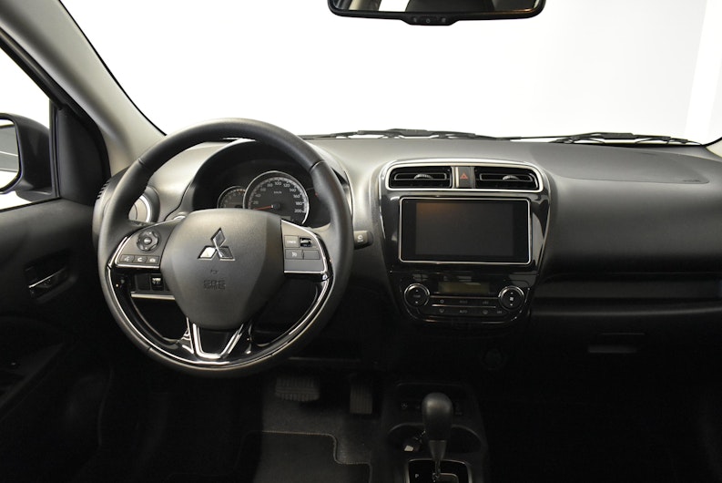 Vehicle image MITSUBISHI SPACE STAR