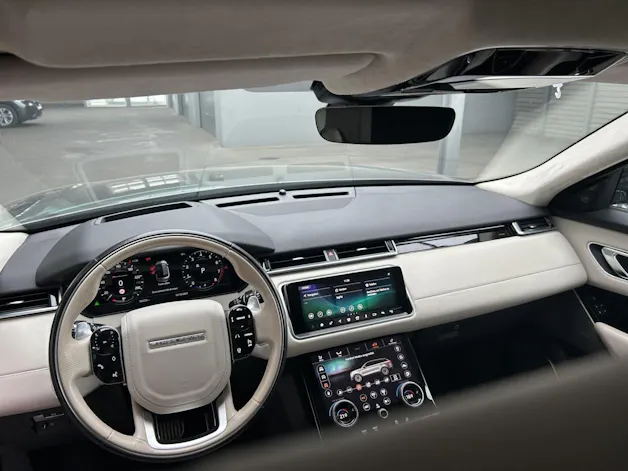 Land Rover Range Rover Velar 3.0 V6 R-Dynamic