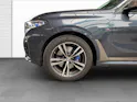 BMW X7 M50i