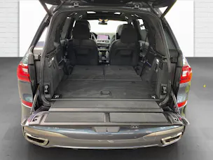 BMW X7 M50i