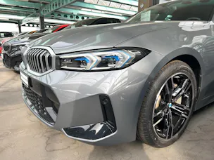 BMW 330d xDrive SAG Touring