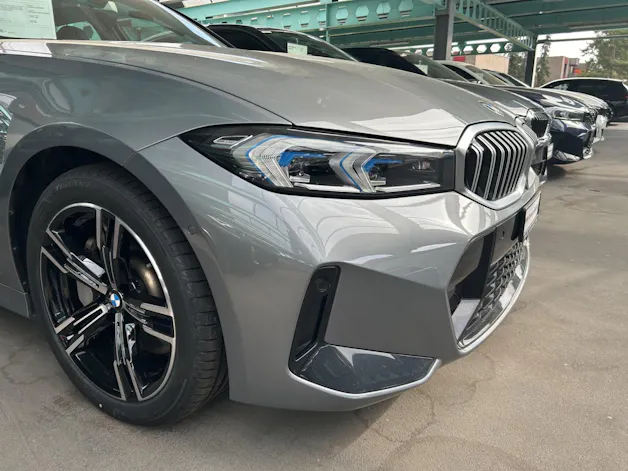 BMW 330d xDrive SAG Touring