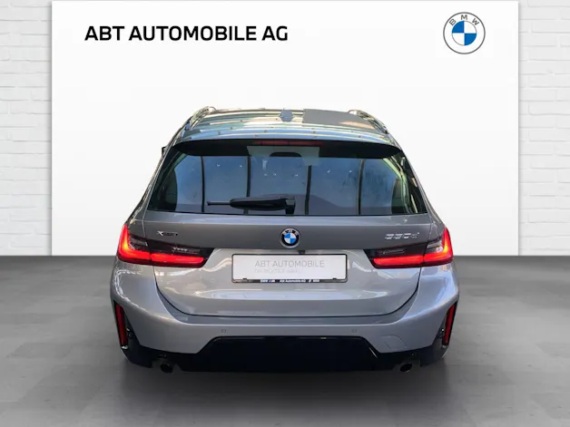 BMW 330d xDrive SAG Touring
