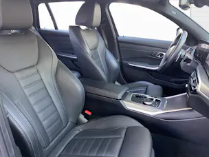 BMW 330d xDrive SAG Touring