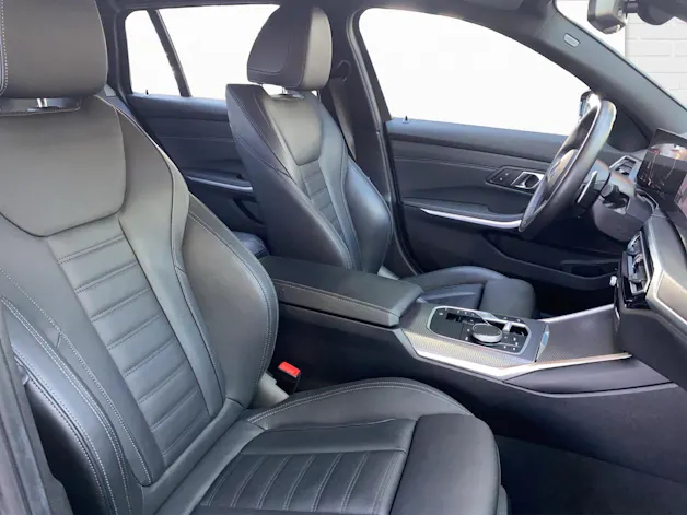 BMW 330d xDrive SAG Touring