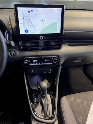 Vehicle image 12 Vehicle image 12