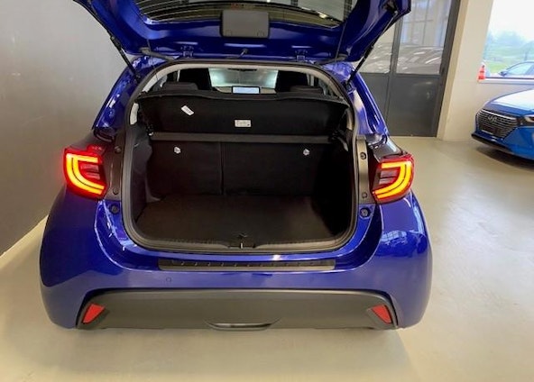 Vehicle image 7 Vehicle image 7