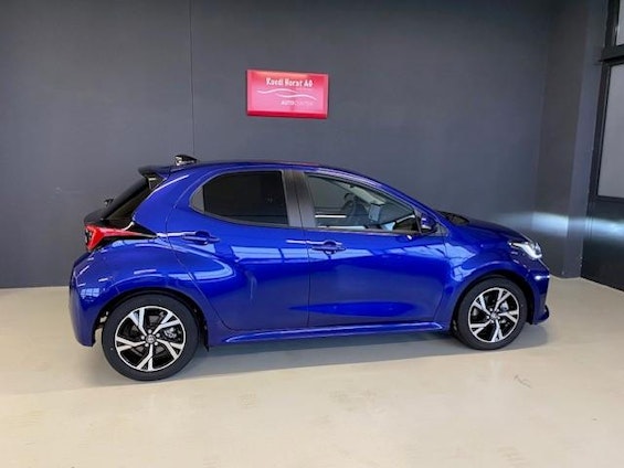 Vehicle image 2 Vehicle image 2