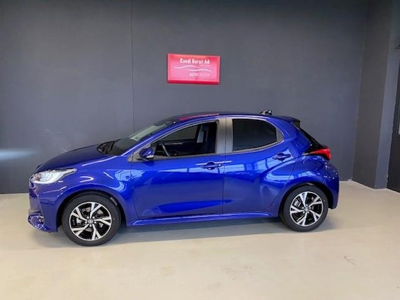 Vehicle image 3 Vehicle image 3