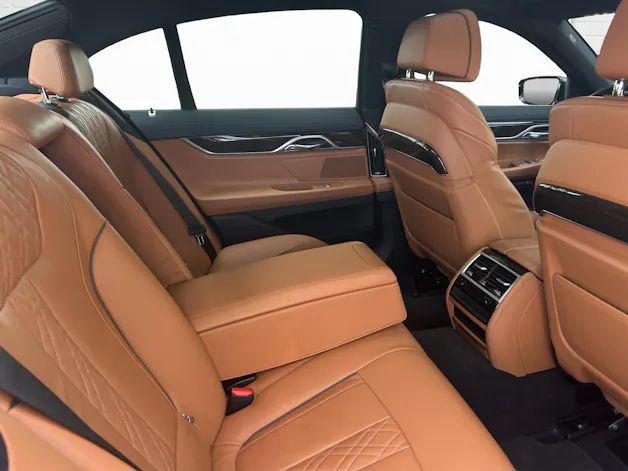 BMW 750i xDrive