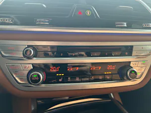 BMW 750i xDrive