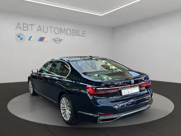 BMW 750i xDrive