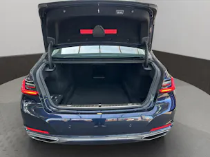 BMW 750i xDrive
