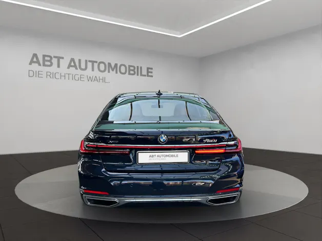 BMW 750i xDrive