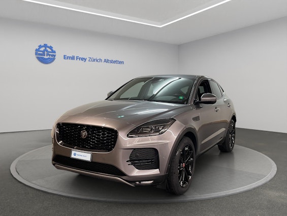 First vehicle image