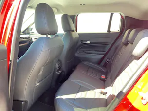 Jeep Avenger 1.2 MHEV Summit
