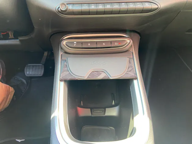 Jeep Avenger 1.2 MHEV Summit