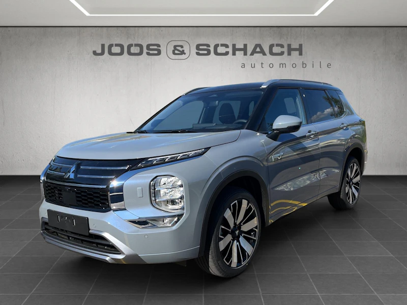 Outlander 2.4 PHEV Instyle 4x4 — Bild 1