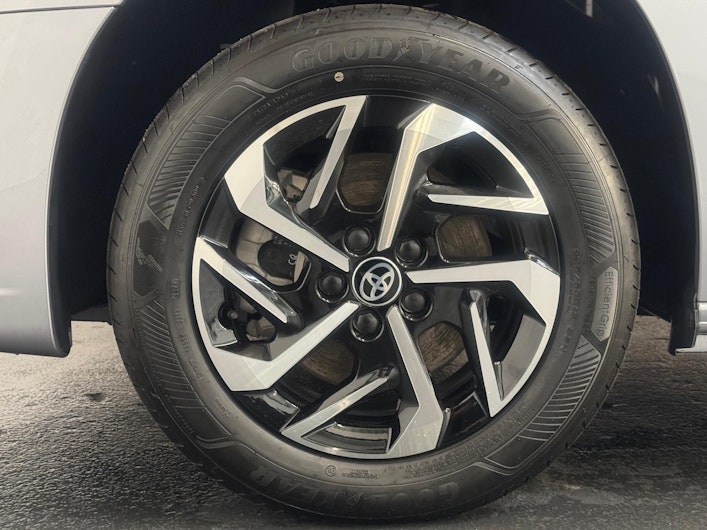 Vehicle image TOYOTA PROACE CITY VERSO