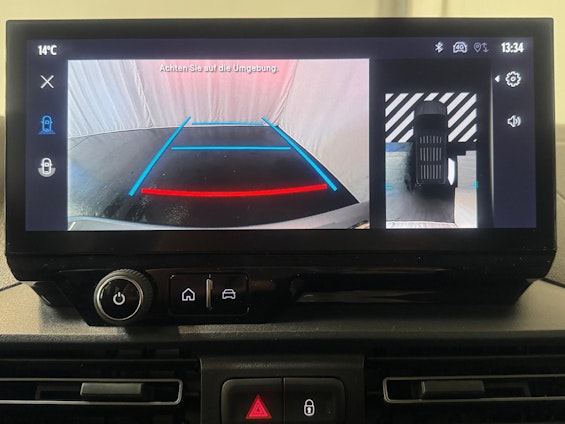 Vehicle image 5 Vehicle image 5