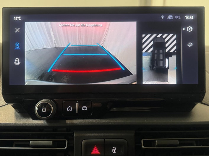 Vehicle image TOYOTA PROACE CITY VERSO