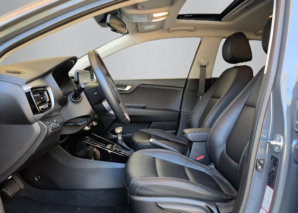 Vehicle image 2 Vehicle image 2