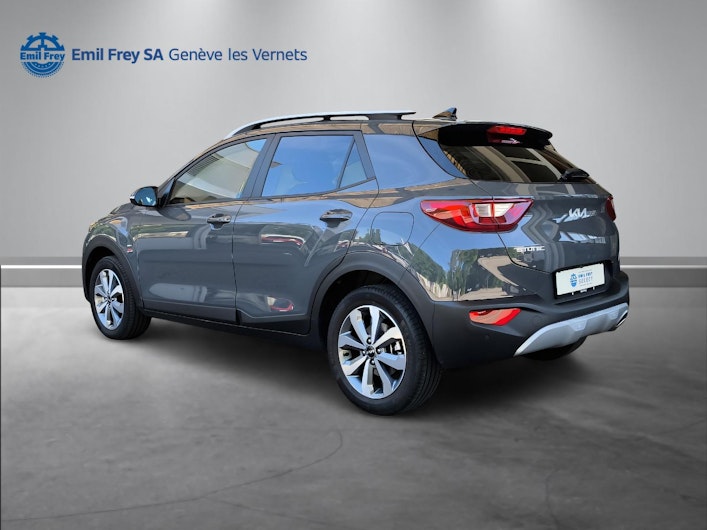 Vehicle image KIA STONIC