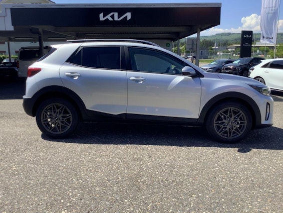 Vehicle image 3 Vehicle image 3