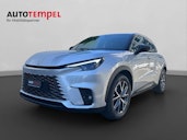 First vehicle image