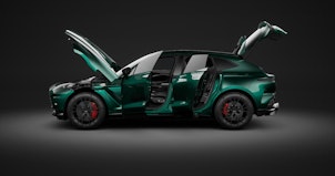 Vehicle image ASTON MARTIN DBX 707 4.0 V8 Bi-Turbo