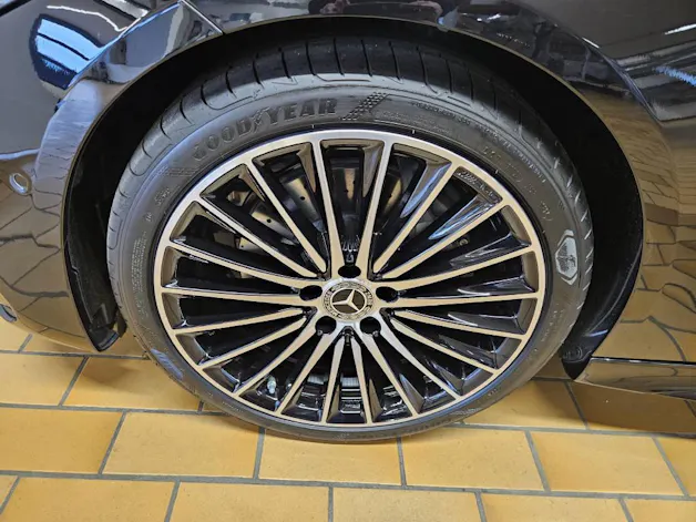 Mercedes-Benz C 220 d 4Matic Limousine AMG Line Swiss Star