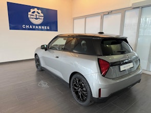 Vehicle image MINI J01 Cooper SE