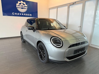 Vehicle image MINI J01 Cooper SE