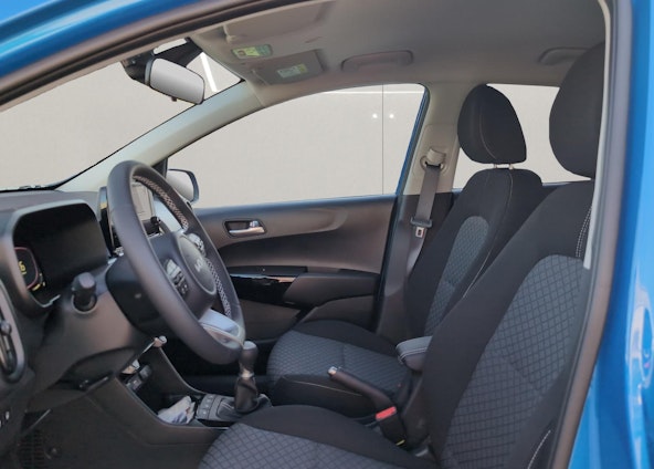 Vehicle image 8 Vehicle image 8