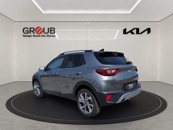 Vehicle image 6 Vehicle image 6