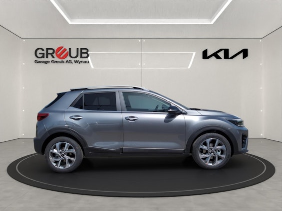 Vehicle image 3 Vehicle image 3