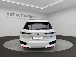 BMW iX M60